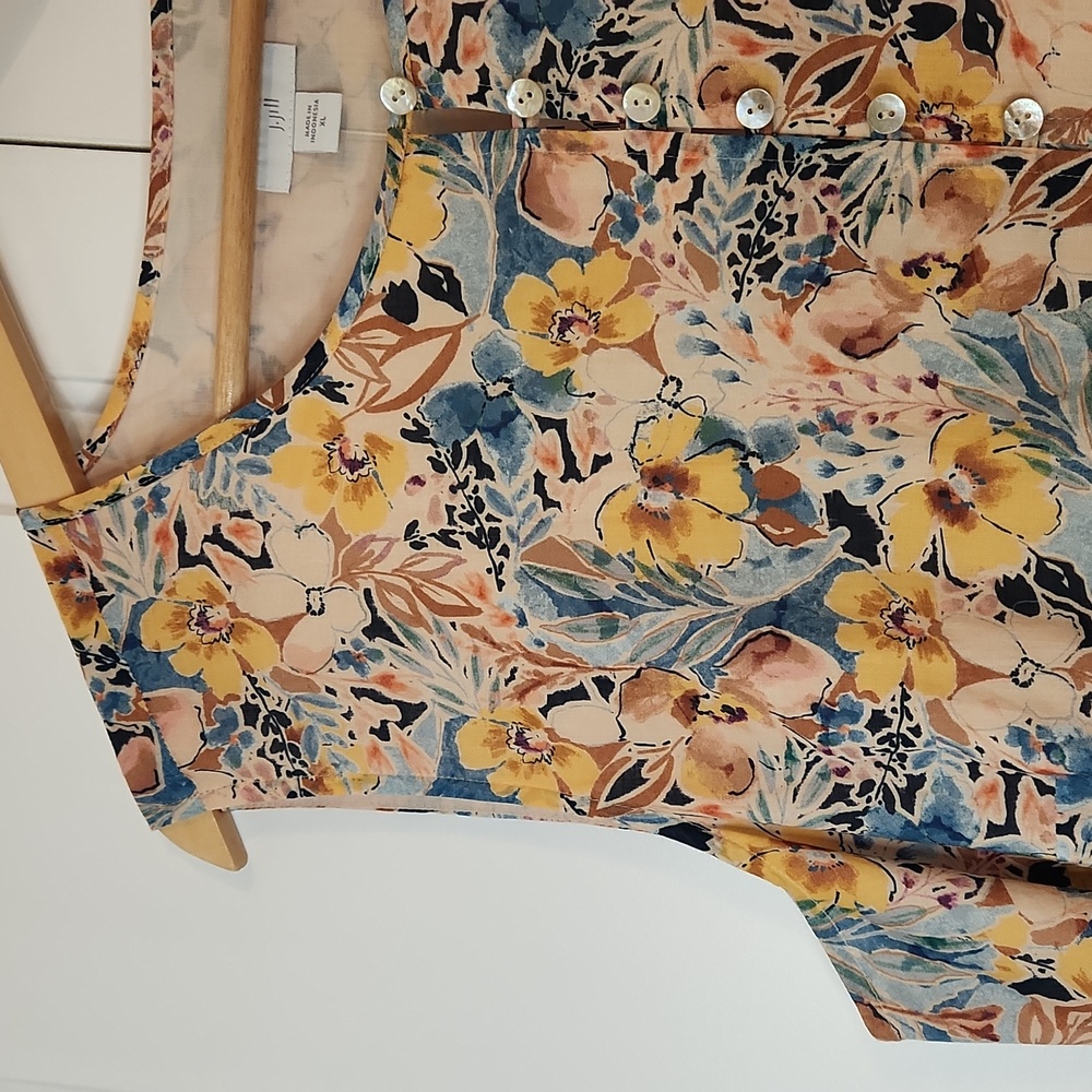 J. Jill Floral Maxi Dress in Peach, Blue, Cream - Picture 4 of 14